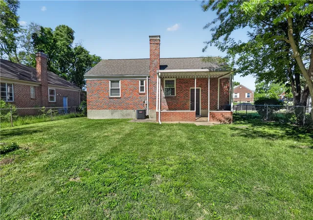 Photo 4 of Sale Pending at 4220 Winona Ave, Dayton, OH 45405 | MLS# 958261 | Listing updated on 2026-07-30
