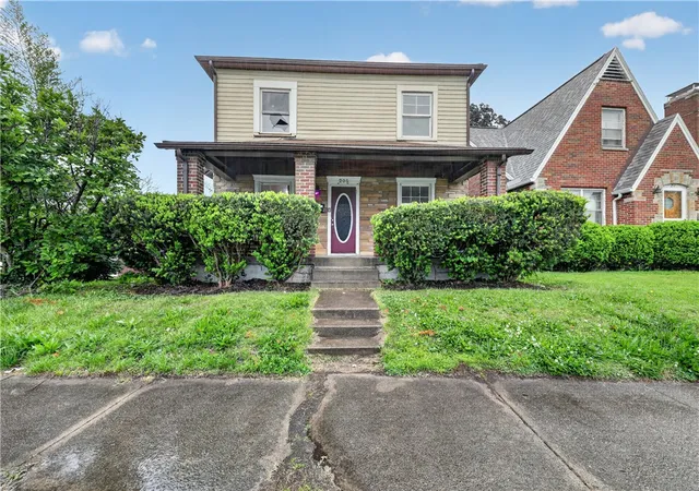 Homes for sale in Dayton, OH | 205 Rita St, Dayton, OH 45404 | MLS# 958044