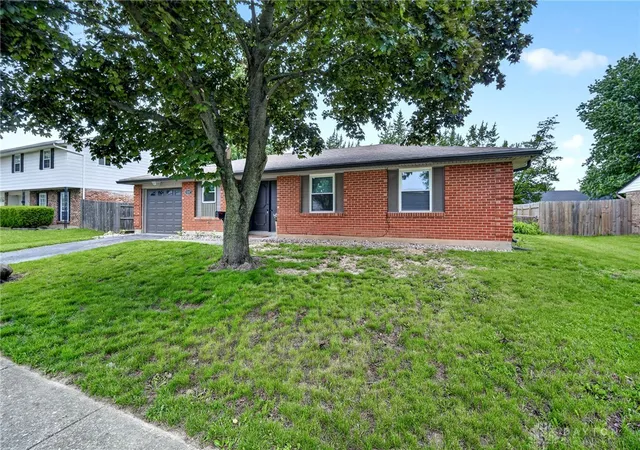 4th image of 5237 Beechview Dr, Dayton, OH 45424 | MLS# 959363