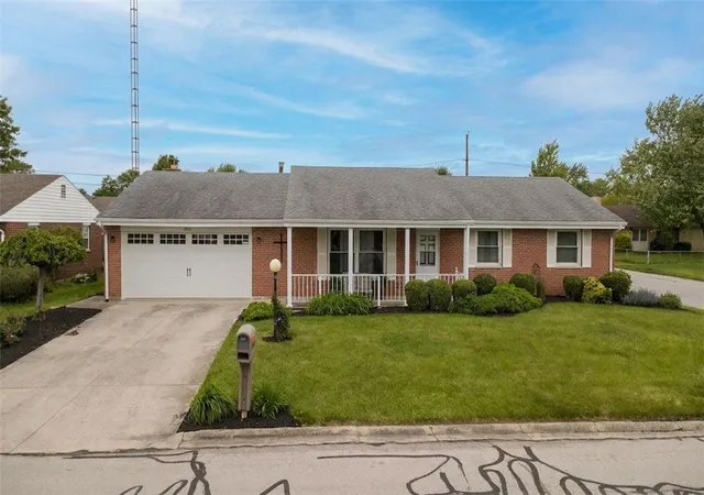 Homes for sale in Greenville, OH | 1352 Highland Dr, Greenville, OH 45331 | MLS# 959373