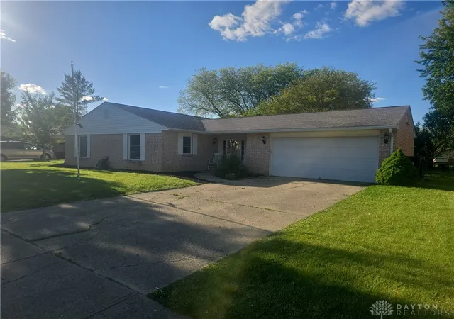 Homes for sale in Eaton, OH | 408 Little League Dr, Eaton, OH 45320 | MLS# 959019