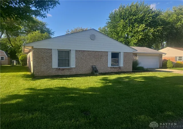 Homes for sale in Eaton, OH | 408 Little League Dr, Eaton, OH 45320 | MLS# 959019