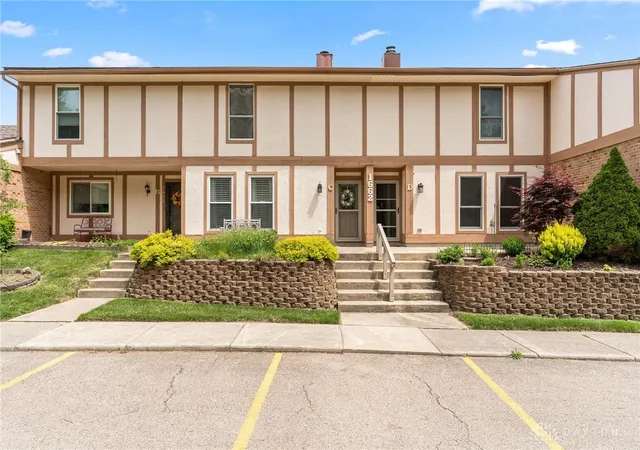 Homes for sale in West Carrollton, OH | 1662 Longbow Ln #C, West Carrollton, OH 45449 | MLS# 955875