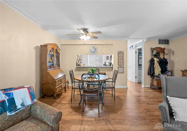 Homes for sale in West Carrollton, OH | 1662 Longbow Ln, West Carrollton, OH 45449