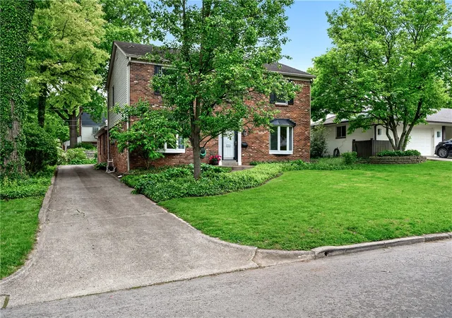 4th image of 222 Wisteria Dr, Oakwood, OH 45419 | MLS# 959405
