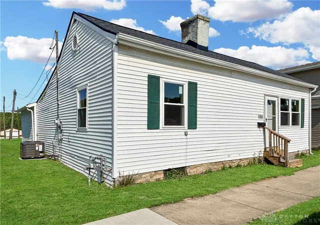 Homes for sale in New Paris, OH | 142 N Washington St, New Paris, OH 45347 | MLS# 959415