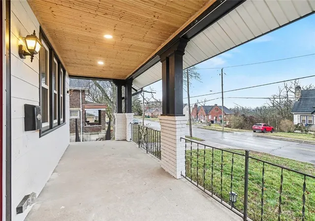Homes for sale in Cincinnati, OH | 3519 Mchenry Ave, Cincinnati, OH 45225 | MLS# 959420