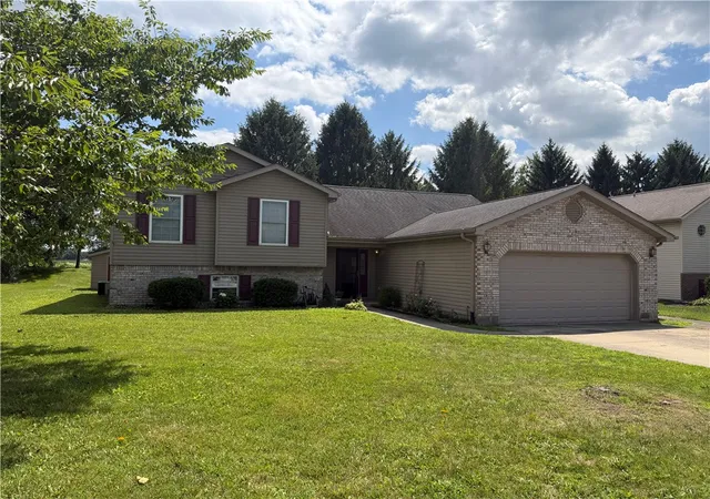 1st image of 113 Krug Dr, Englewood, OH 45322 | MLS# 959449