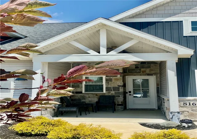 2nd image of 816 Brookwood Cir, Tipp City, OH 45371 | MLS# 959497