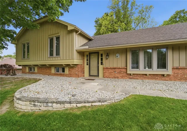 Photo 1 of Single family home for sale at 7880 John Elwood Dr, Dayton, OH 45459 | MLS# 959482 | Listing updated on 2026-07-31
