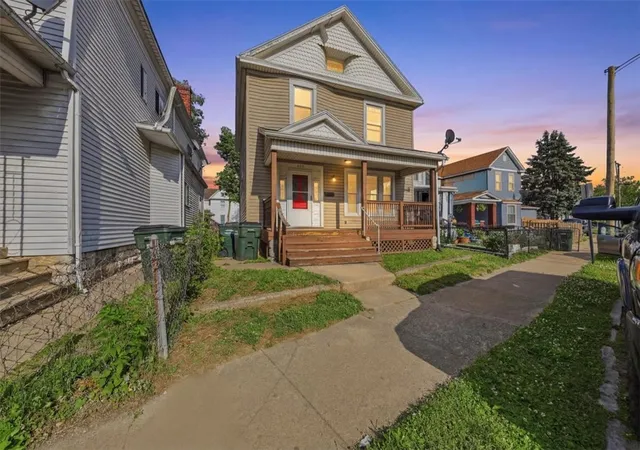 1st image of 240 S Torrence St, Dayton, OH 45403 | MLS# 959059