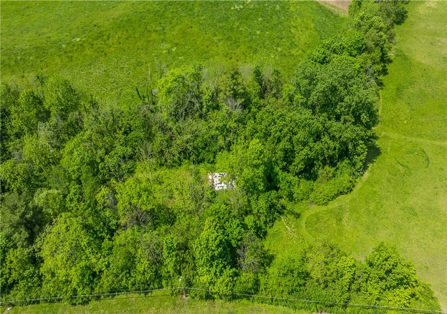 Homes for sale in Bath Twp, OH | 4617 Bath Rd, Bath Twp, OH 45424 | MLS# 959485