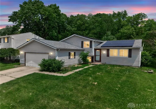 Homes for sale in Dayton, OH | 6302 E Gander, Dayton, OH 45424 | MLS# 959596