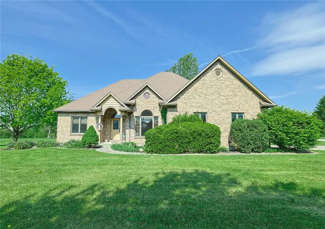 1st image of 639 Deerhorn Trl, Yellow Springs, OH 45387 | MLS# 959534