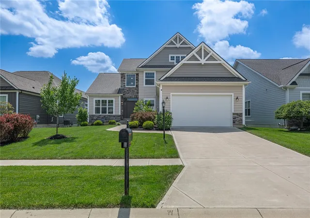 2nd image of 1135 Petrus Ct, Dayton, OH 45458 | MLS# 959615