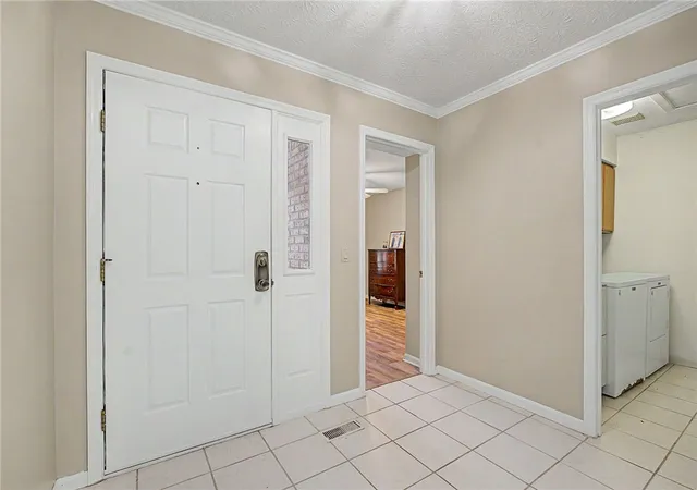 Photo 4 of Condo for sale at 7053 Fallen Oak, Dayton, OH 45459 | MLS# 959680 | Listing updated on 2026-07-14