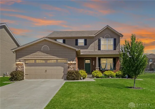 Homes for sale in Monroe, OH | 176 Shanda Dr, Monroe, OH 45050 | MLS# 959863