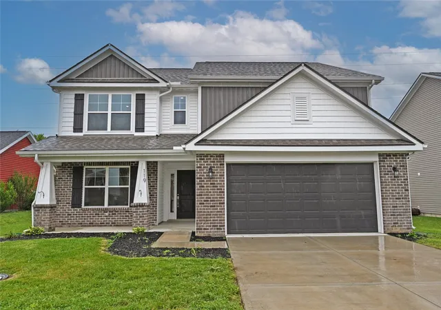 Photo 2 of Sale Pending at 119 Settlers Trl, Englewood, OH 45322 | MLS# 959868 | Listing updated on 2026-07-08