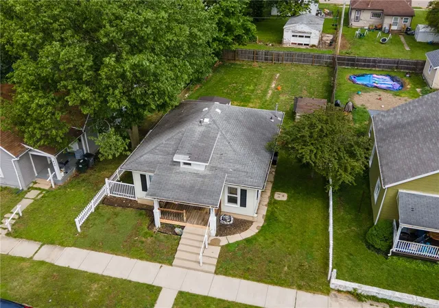 Photo 4 of Single family home for sale at 831 Jefferson St, Troy, OH 45373 | MLS# 957715 | Listing updated on 2026-07-09
