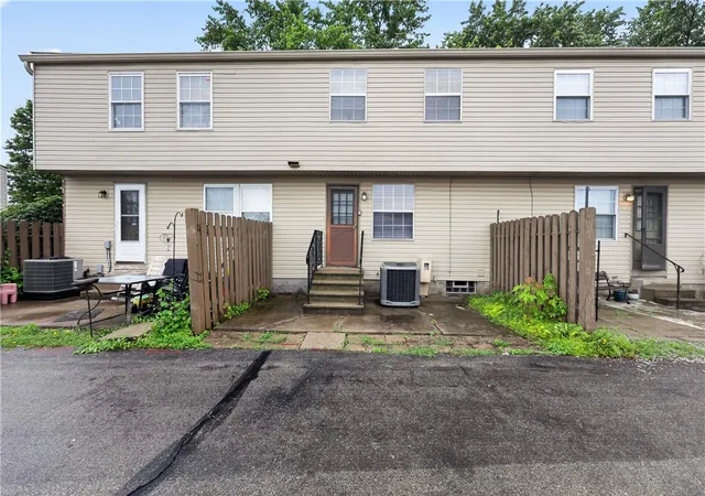 2nd image of 107 Marco Ln #11, Washington Twp, OH 45458 | MLS# 958789