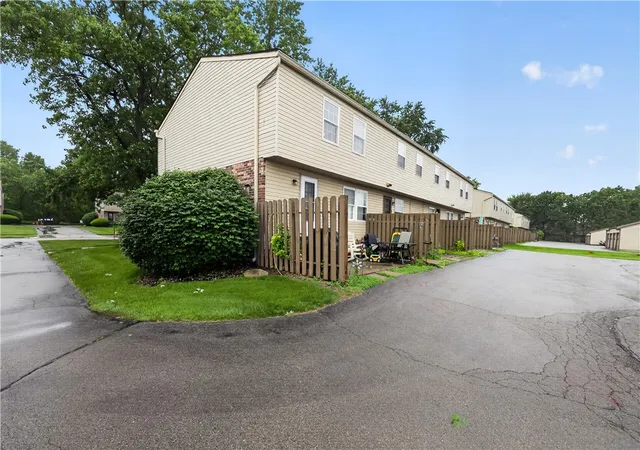 4th image of 107 Marco Ln #11, Washington Twp, OH 45458 | MLS# 958789
