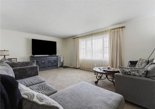 4th image of 3070 Vale Dr, Dayton, OH 45420 | MLS# 959936