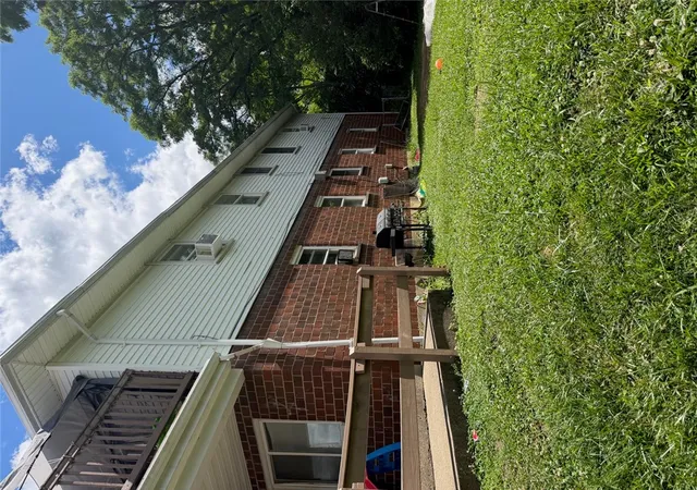4th image of 210 N Cherrywood, Dayton, OH 45403 | MLS# 959966