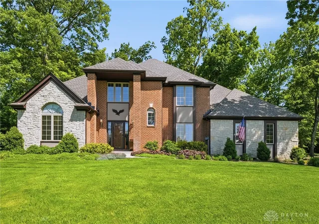 Single family home for sale at 2350 Lostwood Ct, Xenia, OH 45385 | MLS# 955815