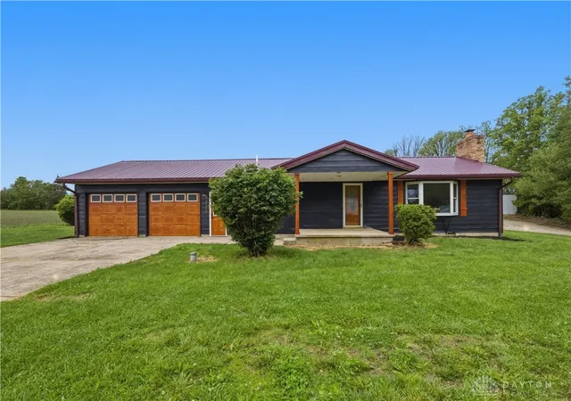 Homes for sale in Monroe Twp, OH | 9211 Pitsburg Laura Rd, Monroe Twp, OH 45304 | MLS# 959855