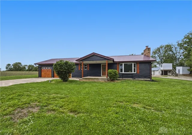 Homes for sale in Monroe Twp, OH | 9211 Pitsburg Laura Rd, Monroe Twp, OH 45304 | MLS# 959855