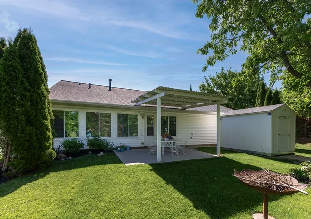 Homes for sale in Tipp City, OH | 9827 Olde Park Dr, Tipp City, OH 45371 | MLS# 960017