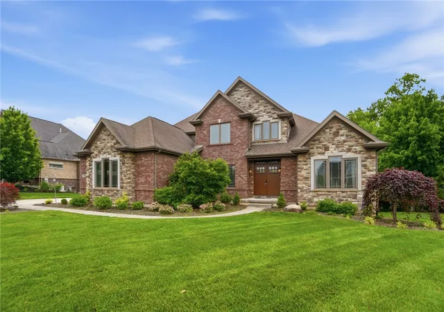 3rd image of 10989 Cold Spring Dr, Washington Twp, OH 45458 | MLS# 960019