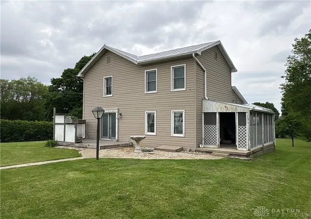 Homes for sale in Union City, OH | 1080 State Route 571, Union City, OH 45390 | MLS# 960088