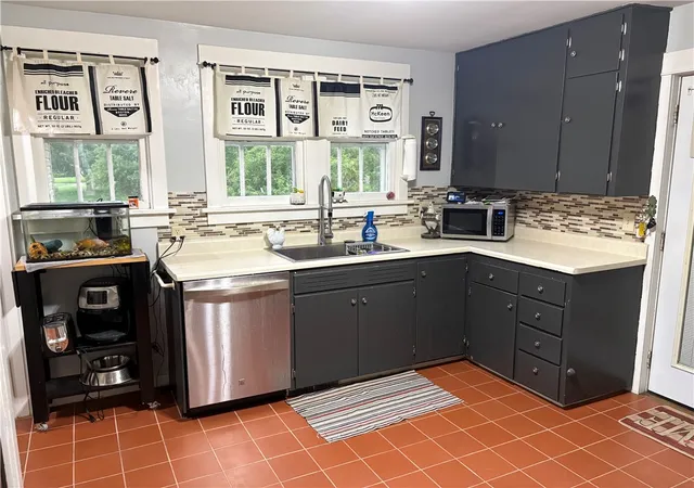 Homes for sale in Union City, OH | 1080 State Route 571, Union City, OH 45390 | MLS# 960088