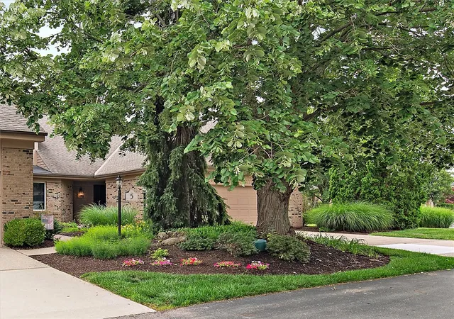 Photo 1 of Condo for sale at 5 Waterview Ct, Hamilton, OH 45013 | MLS# 960186 | Listing updated on 2026-07-01