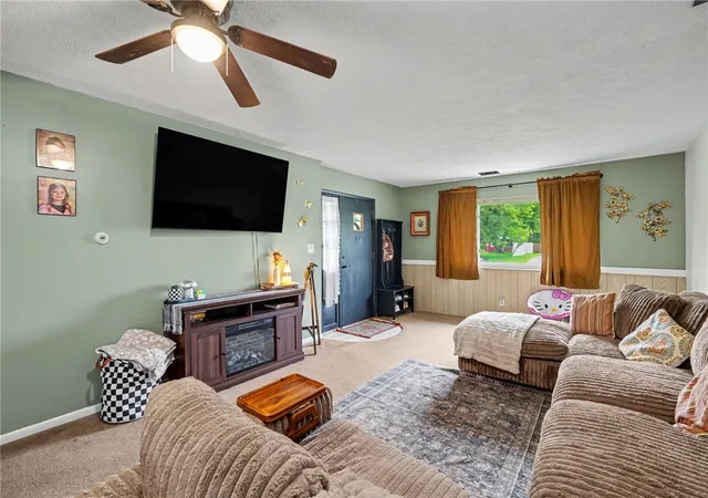 Homes for sale in Harrison Twp, OH | 5817 Woodmore Dr, Harrison Twp, OH 45414 | MLS# 960200