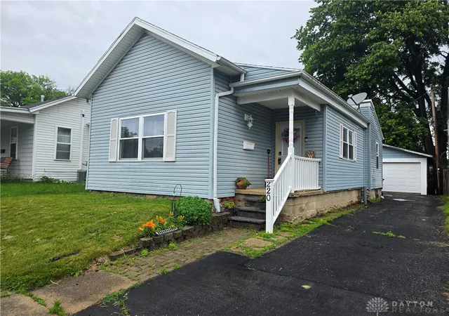 Homes for sale in Eaton, OH | 220 E Mccabe St, Eaton, OH 45320 | MLS# 960156