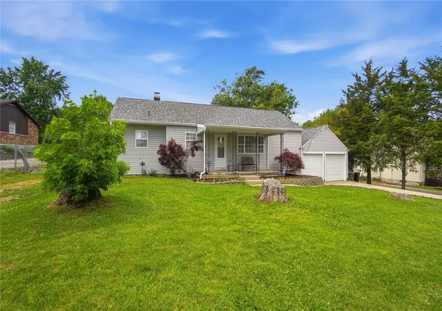 Homes for sale in Trotwood, OH | 735 Olive Rd, Trotwood, OH 45417 | MLS# 959450