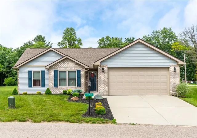 1st image of 105 Pebble Creek, Eaton, OH 45320 | MLS# 960238