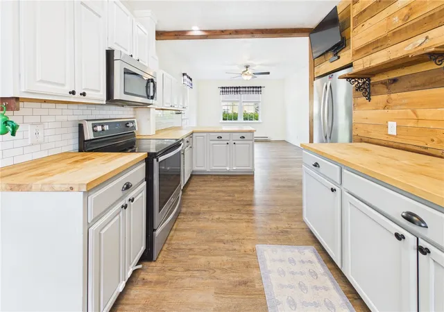 3rd image of 602 W Division St, Union City, IN 47390 | MLS# 959768