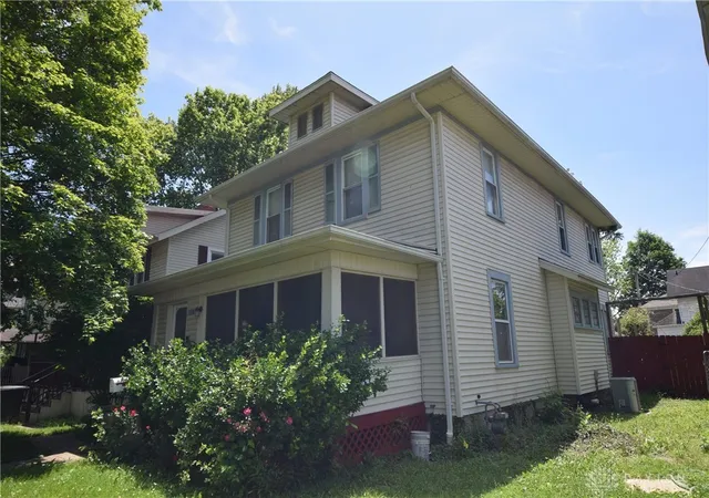 1st image of 705 E Cassilly St, Springfield, OH 45503 | MLS# 960148