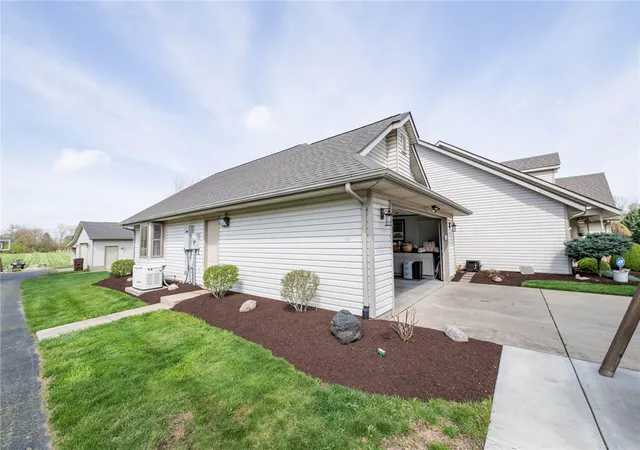 Photo 3 of Sale Pending at 10535 Frederick Pike, Vandalia, OH 45377 | MLS# 960270 | Listing updated on 2026-07-16