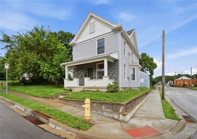 Photo 61 of Single family home for sale at 202 Warwick Ave, Hamilton, OH 45013 | MLS# 960318 | Listing updated on 2026-05-28