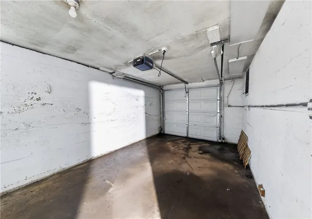 4th image of 121 S Smithville Rd, Dayton, OH 45403 | MLS# 959840