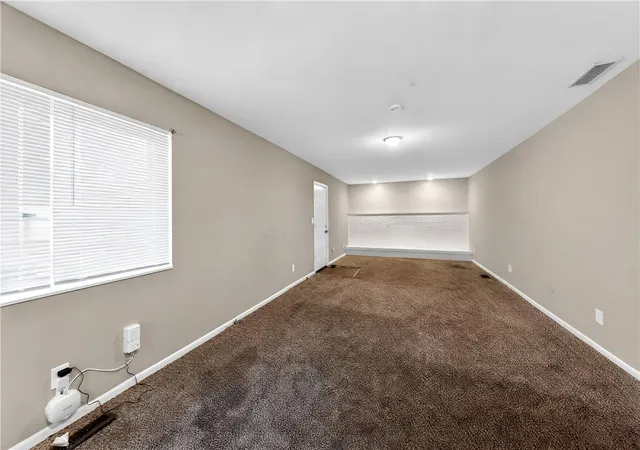 Photo 3 of Single family home for sale at 312 Porter Dr, Englewood, OH 45322 | MLS# 959295 | Listing updated on 2026-07-25