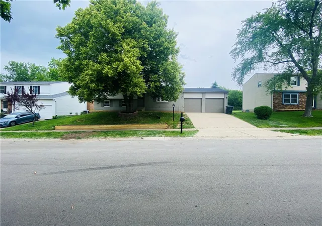 Homes for sale in Dayton, OH | 5505 Gander Rd, Dayton, OH 45424 | MLS# 960267