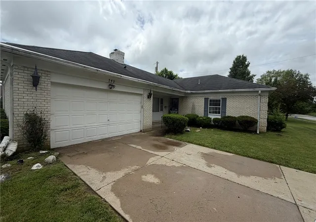 Homes for sale in Trotwood, OH | 790 Horrell Rd, Trotwood, OH 45426 | MLS# 960374