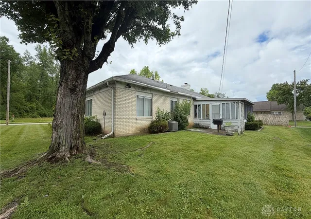 Homes for sale in Trotwood, OH | 790 Horrell Rd, Trotwood, OH 45426 | MLS# 960374