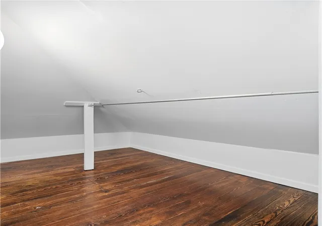 Listing Photo 2 - Condo for sale in building located at 2412 Fairview Ave, Cincinnati, OH 45219 - Unit #