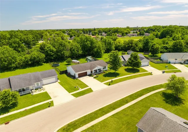 Photo 4 of Sale Pending at 895 Riverbirch Rd, Washington Court House, OH 43160 | MLS# 960308 | Listing updated on 2026-06-30